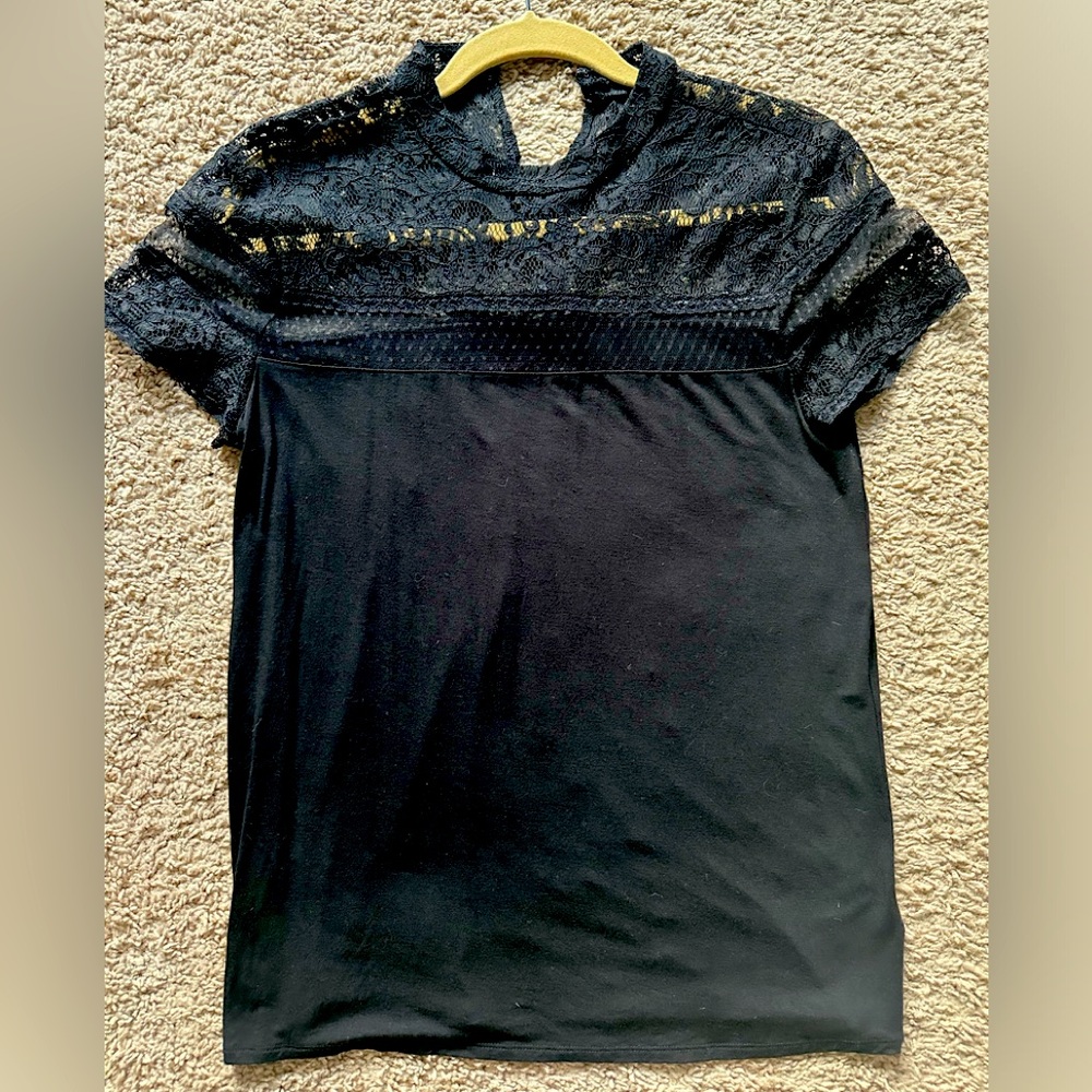 Gently Used Women’s Dressy Top